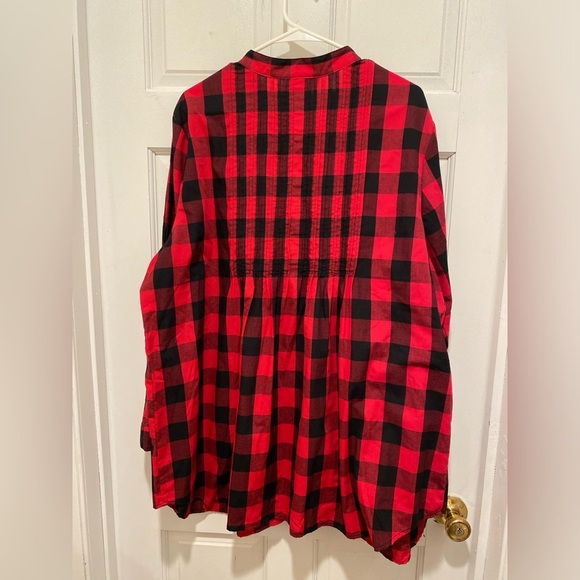 Woman Within Red and Black Plaid Shirt - Picture 3 of 5